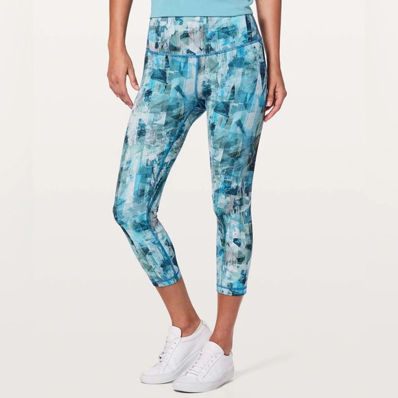 Lululemon Wunder Under Crop Hi-Rise 21" Sun Dazed Multi Blue Leggings Size 4 - Picture 1 of 7